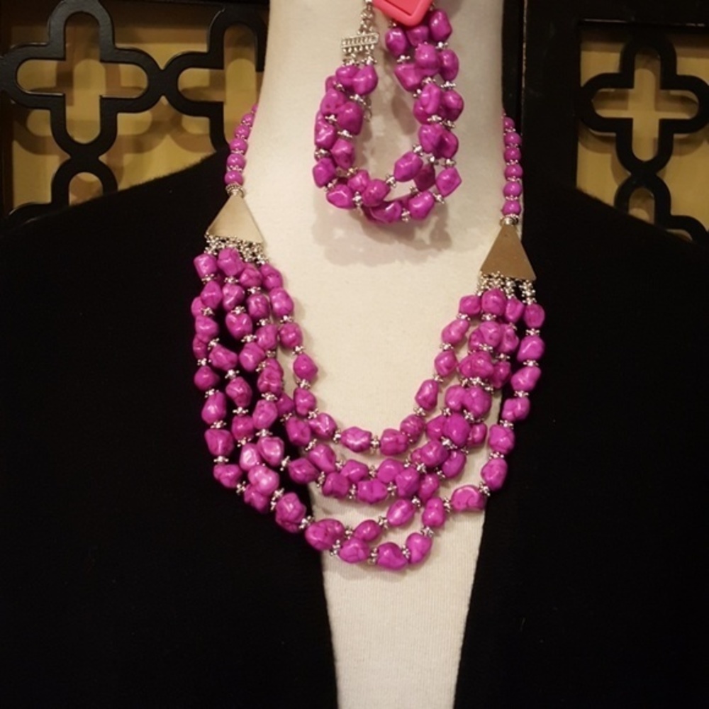 PURPLE PINK 5 STRAND BIB NECKLACE AND BRACELET SET 2 ITEMS